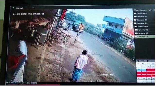 Tiruvarur – CCTV footage of a two-wheeler being run over by a car on Mayiladuthuraisalai-pic (2)