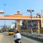 CCTV footage of an old man riding a bicycle who was hit by a speeding bus and survived-p1 (2)