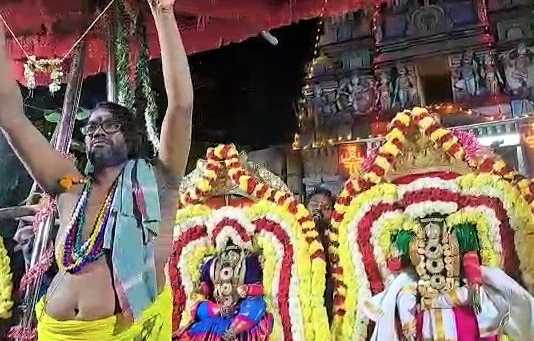விதியையே மாற்ற வல்ல சக்தி வாய்ந்த மேலக்காவேரி அருள்மிகு பிரகன்நாயகி சமேத பிரம்மபுரீஸ்வரர் திருக்கோயிலில் நடைப்பெற்ற திருக்கல்யாண வைபவம் …