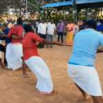 Tiruvarur District Superintendent of Police participated in the Pongal festival by driving a bullock cart with enthusiasm-p6