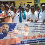 Condemning the management of Tiruppanandal Kasi Mutt, a protest demonstration was held in front of Thiruvidaimarudur District Collector’s Office on behalf of various parties-p3