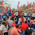If this means suspension, why is there a change of venue – A mass appeal demonstration held on behalf of Kumbakonam Division CITU Transport Corporation workers-p1 (2)