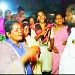 In the middle of the night, the North State workers staying and working in the Meenjoor area-p1 (2)