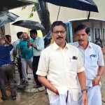 Kumbakonam Municipal Corporation Deputy Mayor inspects over thirty bicycles damaged by tree branch falling on ARR High School-p5 (2)