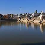 The famous Kumbakonam Masi Mahab Festival started this morning with flag hoisting at Arulmiku Srikasi Visalakshi Sametha Kashi Vishwanath Temple-p1