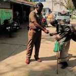 An old man who sought refuge at Alangudi Guru Sthalam when there was no one there -p1 (2)