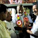 Enthusiastic welcome given by AIADMK members to OPS in Babanasam-p3 (2)