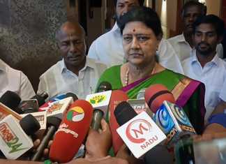 மக்களால் தேர்ந்தெடுக்கப்பட்ட உறுப்பினர்கள் சட்டசபையில் பேசத் தடையில்லை … அதிமுகவினர் இடையே ஏற்பட்ட கருத்து மோதல் குறித்து வேளாங்கண்ணியில் வி.கே.சசிகலா பேட்டி