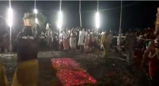 வடபாதி கிராமத்தில் நடைப்பெற்ற அருள்மிகு ஸ்ரீதிரௌபதி அம்மன் ஆலயத்தின் 15 ஆம் ஆண்டு தீமிதி திருவிழா ….