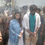 Film celebrity Nayanthara Vicky and her husband and wife performed ritual worship at Arulmiku Sri Kanchi Kamatsiyamman temple -p2