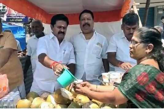 கோடைக் காலத்தினை முன்னிட்டு நன்னிலம் பகுதியில் மக்கள் பயன்பாட்டிற்காக அதிமுக சார்பில் திறக்கப்பட்ட கோடைக்கால நீர் மோர் பந்தல் திறப்பு விழா …