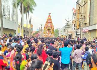 வடகாஞ்சி என அழைக்கப்படும் மீஞ்சூர் அருள்மிகு ஸ்ரீ காமாட்சி அம்மன் உடனுறை ஸ்ரீ ஏகாம்பரநாதர் திருக்கோயில் பங்குனி பிரமோற்சவ திருவிழாவினை முன்னிட்டு நடைப்பெற்ற திருத்தேர்விழா …