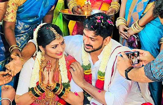 சின்னத்திரை நடிகர் அர்ணவ் மீது அவரது மனைவி திவ்யா அளித்த புகாரின் பேரில் பதிவு செய்யப்பட்ட வழக்கை ரத்து செய்ய .. சென்னை உயர் நீதிமன்றம் மறுப்பு …