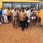 Action will be taken against private school bus driver and school management not wearing khaki uniform – Thiruvarur District Collector Sarusree warns-p3
