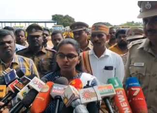 காக்கி சீருடை அணியாத தனியார் பள்ளி வாகன ஒட்டுநர் மற்றும் பள்ளி நிர்வாகம் மீது நடவடிக்கை எடுக்கப்படும் : திருவாரூர் மாவட்ட ஆட்சியர் சாருஸ்ரீ எச்சரிக்கை