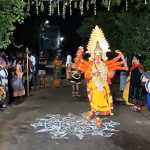 Akasa Mariamman festival in Nachiarko was welcomed by devotees showered with fragrant flowers -p2