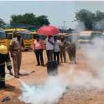 Chengalpattu Regional Transport High Officer who inspected 271 school buses in the presence of Kotatchiar -p5