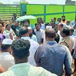 Villagers in Arianvai complained that they are planning to set up a garbage dump in the area earmarked for the park-p3 (2)