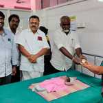 Member of Legislative Assembly Durai Chandrasekhar gifted gold rings to children born today in Government Hospitals under Ponneri Constituency-p1