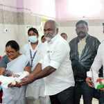 Member of Legislative Assembly Durai Chandrasekhar gifted gold rings to children born today in Government Hospitals under Ponneri Constituency-p2