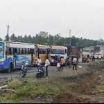 Road blockade protest held in Natham village-p2