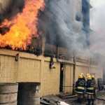 A terrible fire in a wood shop in Meenjoor area – Rs. More than 2 crore wooden products were destroyed in the fire-p3