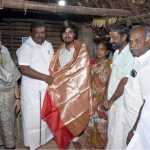 Rahulkanth, a student from Poiyur village, who topped the state-level junior veterinary medicine rank list – Minister Shiv Shankar congratulated him by visiting his home-2
