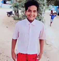 மின்சாரம் தாக்கி பள்ளி மாணவன் மரணம் : மீஞ்சூர் பேரூராட்சி நிர்வாகத்தைக் கண்டித்து, சாலை மறியலில் ஈடுப்பட்ட உறவினர்கள் … 3 மணி நேரத்திற்கும் மேலாக போக்குவரத்து பாதிப்பு …