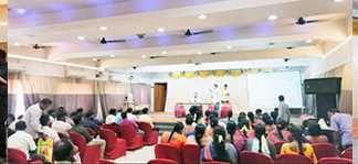 பொன்னேரியில் வருவாய்துறை சார்பில் நடைப்பெற்ற கலைஞர் மகளிர் உரிமைத்திட்ட இறுதிக்கட்ட பயிற்சிக்கூட்டம் : பயனாளிகளை எவ்வாறு உறுதிப்படுத்துவது என்பது குறித்து மாவட்ட வருவாய் அலுவலர் விளக்கவுரை …