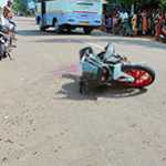 Accident between opposite vehicles near Thirutharapoondi