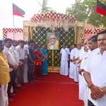 On the occasion of the artist’s fifth anniversary, DMK and youth members of Thiruvarur city paid tribute to the artist’s statue by providing welfare assistance to the public-p7