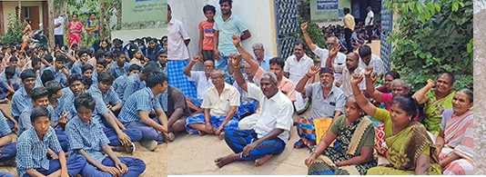 திருத்தணியருகே நடைப்பெற்ற வகுப்பறை புறக்கணிப்பு போராட்டம் : மாணவர்களோடு சேர்ந்து போரட்டத்தில் ஈடுப்பட்ட பெற்றோர்கள் … பள்ளி வகுப்பறை பூட்டில் மனிதக்கழிவை தடவி, குடிநீர் தொட்டியை சேதப்படுத்திய மர்ம நபர்களின் வக்கிரச் செயல் …