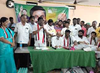 திருவள்ளூர் வடக்கு மாவட்ட அதிமுக சார்பில் பொன்னேரியில் நடைப்பெற்ற பூத் கமிட்டி ஆலோசனைக் கூட்டம் ….