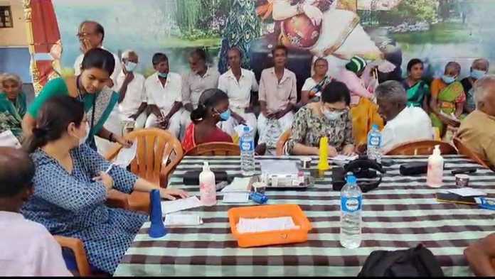 Free eye clinic held in Kumbakonam city... more than 300 beneficiaries participated...p