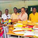 Meenjur South Union DMK distributed a relief package to the victims of storm floods in Eliyambedu panchayat area-p1