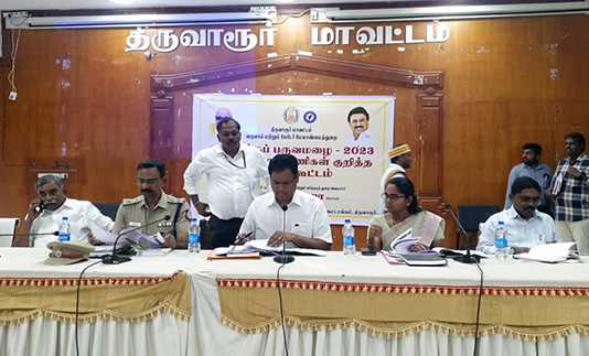 திருவாரூர்; புயல் மழை முன்னெச்சரிக்கை நடவடிக்கை குறித்து அனைத்துறை அரசு அலுவலர்களுடன் ஆய்வு நடத்திய அமைச்சர் டி.ஆர்.பி.ராஜா …