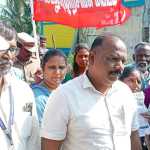 Villagers of Kanniyampalayam involved in road blockade demanding relief for children who died due to electric shock-p1