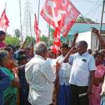 Villagers of Kanniyampalayam involved in road blockade demanding relief for children who died due to electric shock-p2