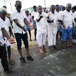 Waste oil spread in the sea surface of Tiruvettiyur area… Dead fish washed ashore… Fishermen suffering from loss of livelihood… Request to the Chief Minister to provide relief…2