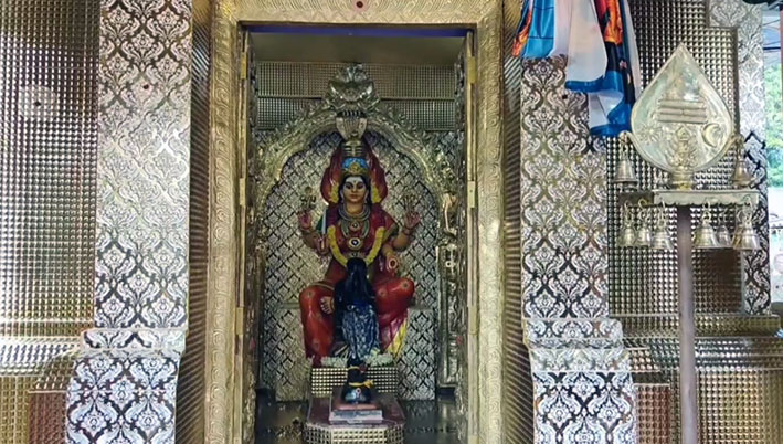 After 12 years, the Thirkuda Arul Nanneerattu festival was held at the Annalakraharam Arulmiku Veeramuthu Mariamman temple-p