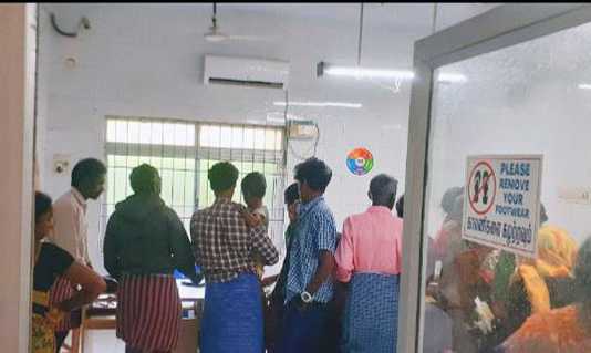 அரசு மருத்துவமனையில் போதிய அளவில் மருத்துவர் இல்லாததால் செவிலியரே சிகிச்சை அளிப்பதாக பழவேற்காடு பகுதி மக்கள் புகார் …