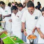 The former Ponneri MLA gave ausu to the devotees on the occasion of the English New Year at the Perumbadu Muthukumaraswamy temple. Siruniyam Balaraman…p1