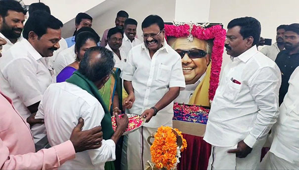 Inauguration ceremony of kalaingar Centenary New Library built at Kakalur at a cost of Rs.67.50 lakhs – Ex-minister S. Munasar inaugurated...p1
