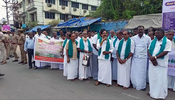 The protest of coconut farmers held in Aranthangi Mukham area ... More than 200 people were arrested ...p