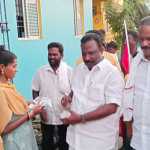 Meenjur East Union DMK collected votes for hand symbol in Vellambakkam village-p2