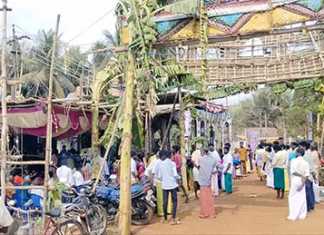 இளந்தோப்பில் திரளான பக்தர்கள் பங்கேற்று வெகுச்சிறப்பாக நடைப்பெற்ற அருள்மிகு ஸ்ரீ சீதளா மகா மாரியம்மன் ஆலய மகா கும்பாபிஷேகம் ..