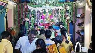 காய்கறி அலங்காரத்தில் அருள் பாலித்த குத்தாலம் ஸ்ரீமகா காளியம்மன் : சிறப்பாக நடைப்பெற்ற 10 நாள் ஊஞ்சல் உற்சவ விழா ..