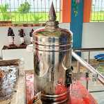 Mysterious persons broke the lock of the temple near Periyapalayam and stole gold jewelery and Rs. 10 thousand bills…p2 (2)